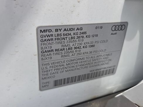 Used 2019 Audi Q5 2.0T Premium Plus w/ Premium Plus Package AWD/4WD image 4