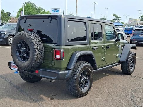 Used 2024 Jeep Wrangler Unlimited AWD/4WD image 6