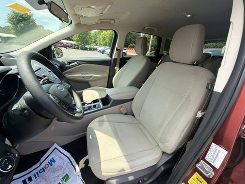 Used 2018 Ford Escape SE AWD/4WD image 19