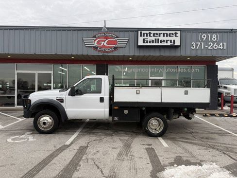 Used 2008 Ford F550 4x4 Regular Cab Super Duty image 6