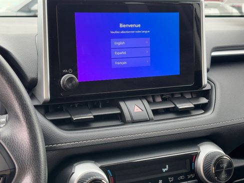 Certified 2025 Toyota RAV4 XLE image 25