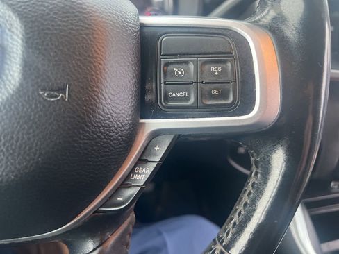 Used 2020 RAM 2500 Big Horn w/ Level 2 Equipment Group image 7