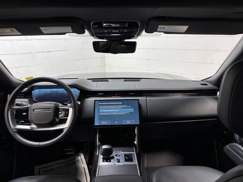 Used 2023 Land Rover Range Rover SV AWD/4WD image 36