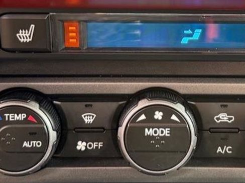 Used 2019 Toyota Tacoma TRD Sport AWD/4WD image 24
