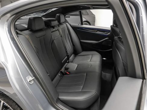 Used 2023 BMW 530i w/ Premium Package RWD image 36