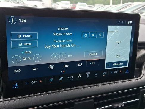 Certified 2025 Lincoln Corsair Reserve w/ Jet Appearance Package AWD/4WD image 17