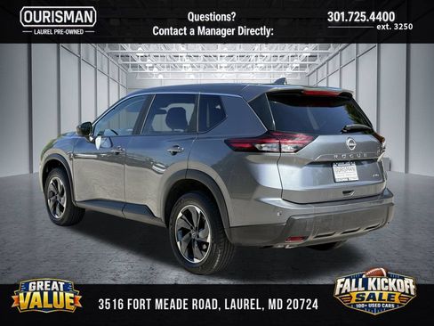 Used 2025 Nissan Rogue SV AWD/4WD image 4