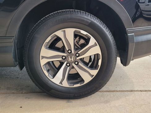 Used 2020 Honda CR-V LX image 27