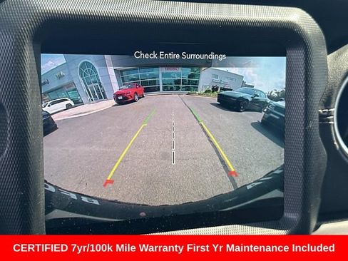 Used 2023 Jeep Wrangler Unlimited Rubicon 4xe w/ Cold Weather Group AWD/4WD image 18