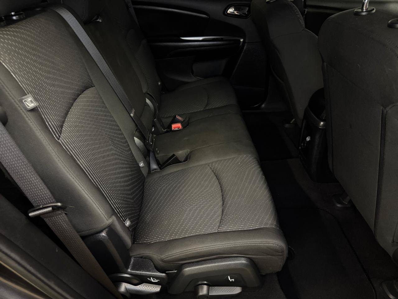 Used 2016 Dodge Journey SXT FWD image 14