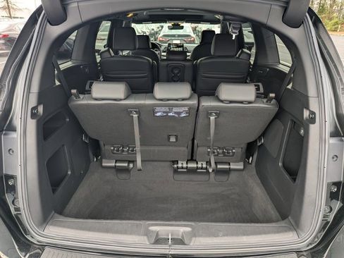 Used 2025 Honda Odyssey Sport-L image 16