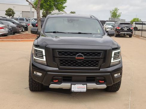 Used 2021 Nissan Titan PRO-4X w/ Pro-4x Utility Package AWD/4WD image 5