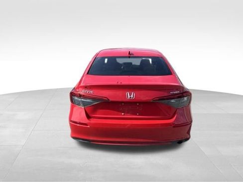 Used 2022 Honda Civic Sport image 8