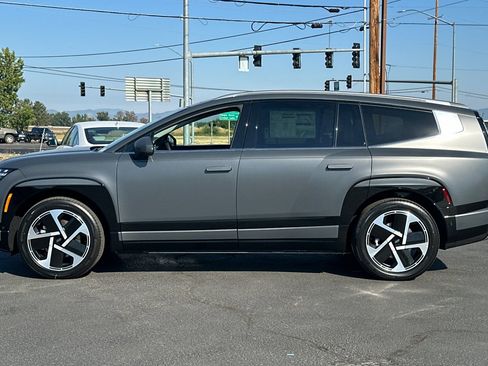 New 2026 Hyundai Ioniq 9 Limited image 7