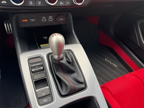 Used 2025 Honda Civic Type R image 20