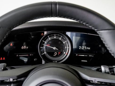 Certified 2024 Porsche 911 Carrera 4S w/ Sport Package image 27