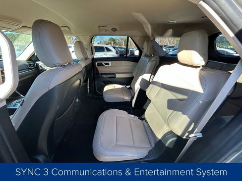 Used 2020 Ford Explorer XLT w/ Equipment Group 202A image 17