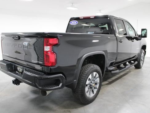 Used 2026 Chevrolet Silverado 2500 Custom w/ Custom Value Package AWD/4WD image 9