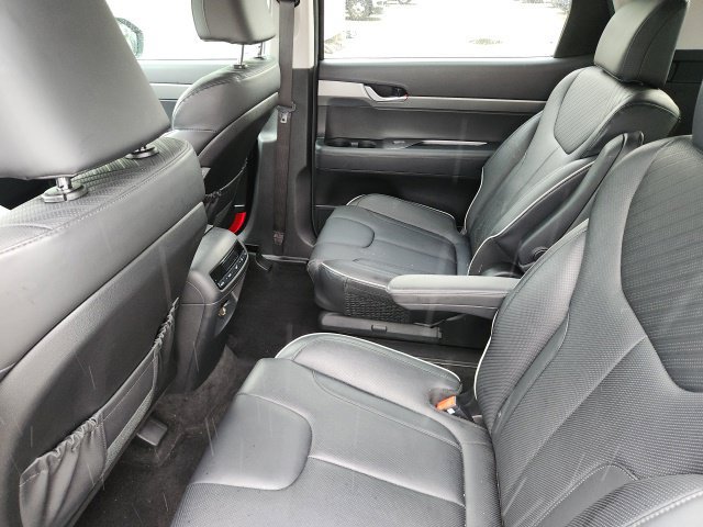 Used 2025 Hyundai Palisade SEL FWD image 10