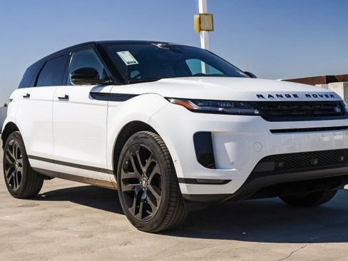 New 2026 Land Rover Range Rover Evoque S image 3