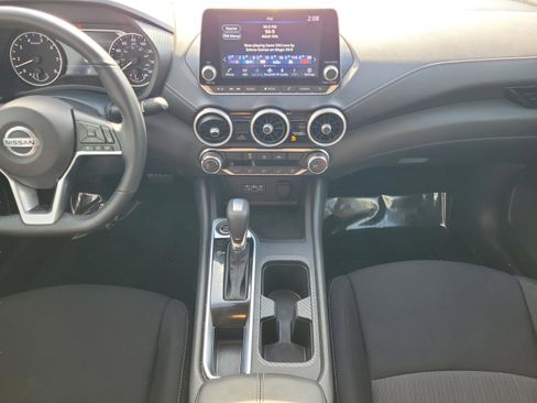 Certified 2022 Nissan Sentra SV w/ Trunk Package image 18