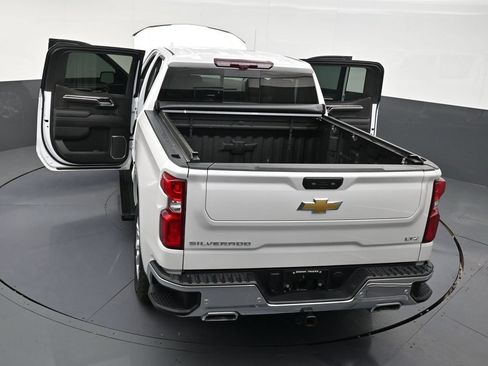 Used 2023 Chevrolet Silverado 1500 LTZ RWD image 31