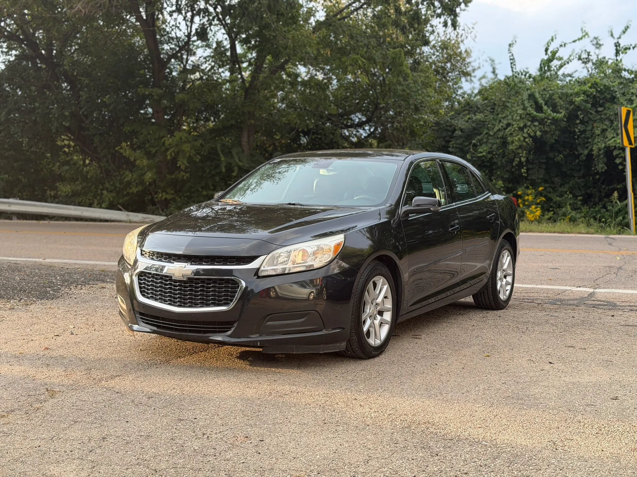 Used 2015 Chevrolet Malibu LT w/ Power Convenience Package FWD image 7