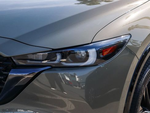 Used 2024 MAZDA CX-5 Carbon Edition image 3
