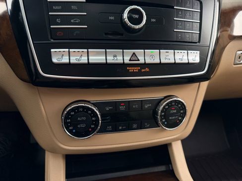 Used 2019 Mercedes-Benz GLS 550 4MATIC image 48