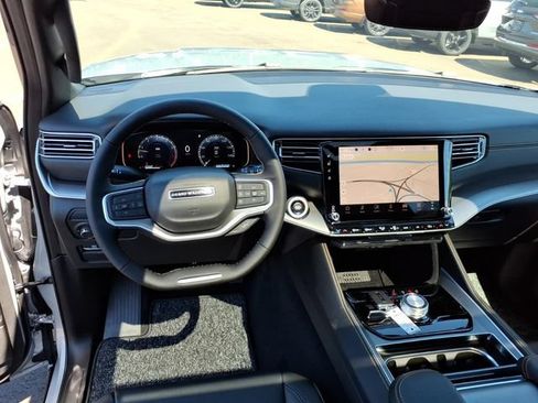 New 2026 Jeep Grand Wagoneer L 4WD image 8