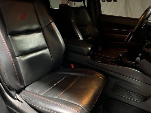 Used 2024 Dodge Durango GT RWD image 9