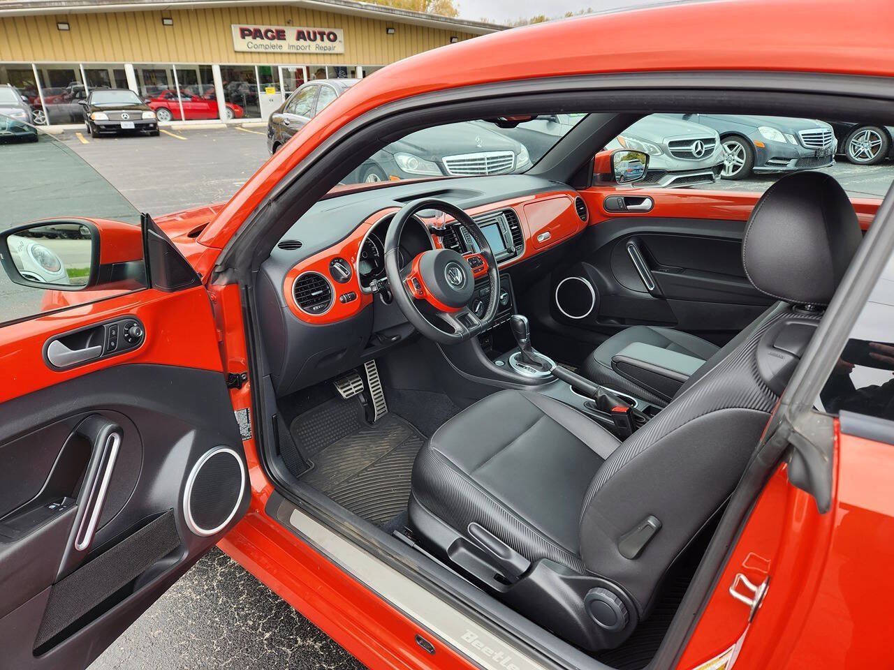 Used 2016 Volkswagen Beetle 1.8T SEL FWD image 10