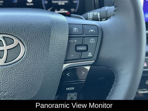 Used 2025 Toyota Camry XSE image 23