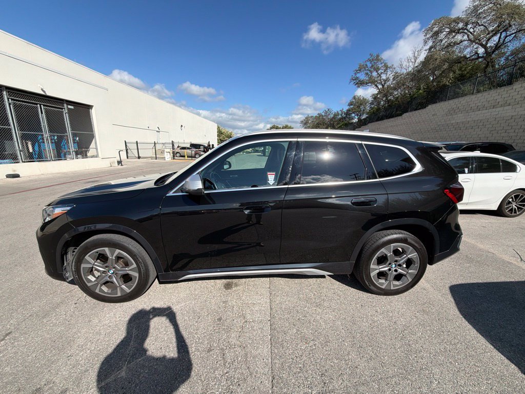 Certified 2023 BMW X1 xDrive28i w/ Convenience Package AWD/4WD image 2