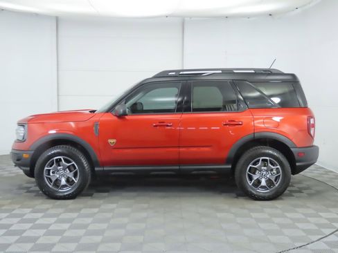 Used 2024 Ford Bronco Sport Badlands w/ Premium Package image 8