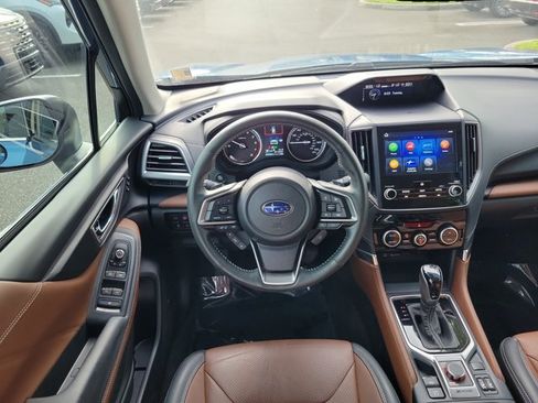 Used 2024 Subaru Forester Touring AWD/4WD image 12