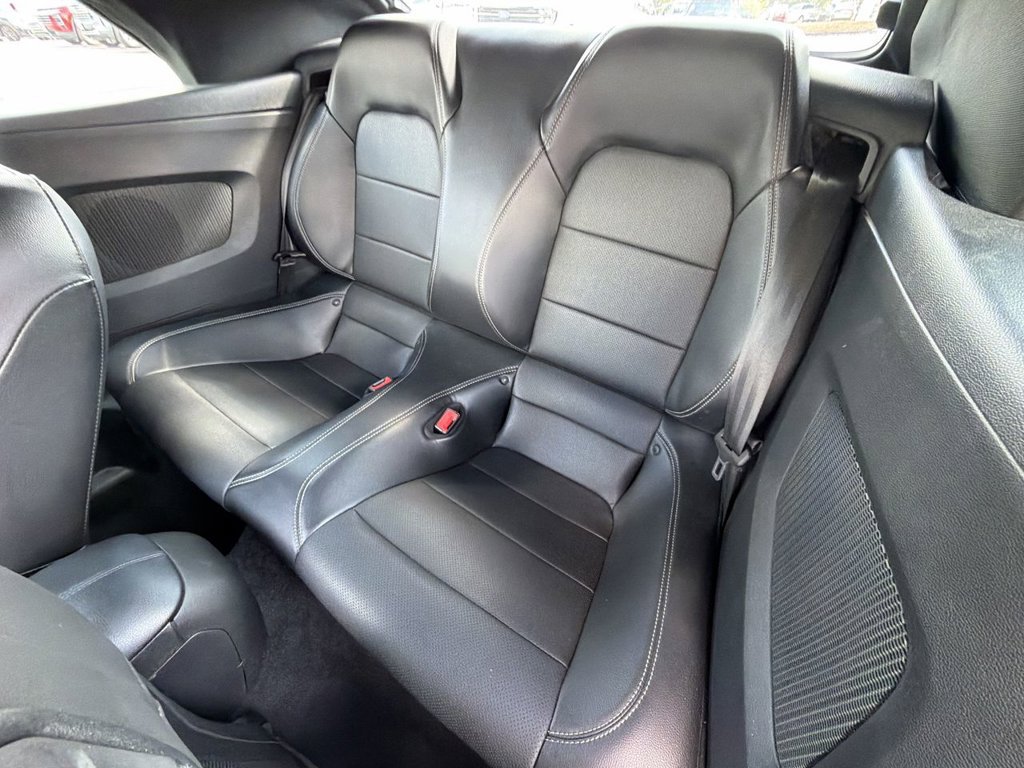 Used 2020 Ford Mustang Premium RWD image 22