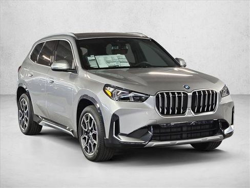 Certified 2026 BMW X1 xDrive28i w/ Convenience Package AWD/4WD image 3