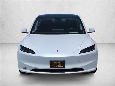 Used 2024 Tesla Model 3 Long Range AWD/4WD image 2