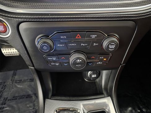 Used 2022 Dodge Charger SRT Hellcat image 25