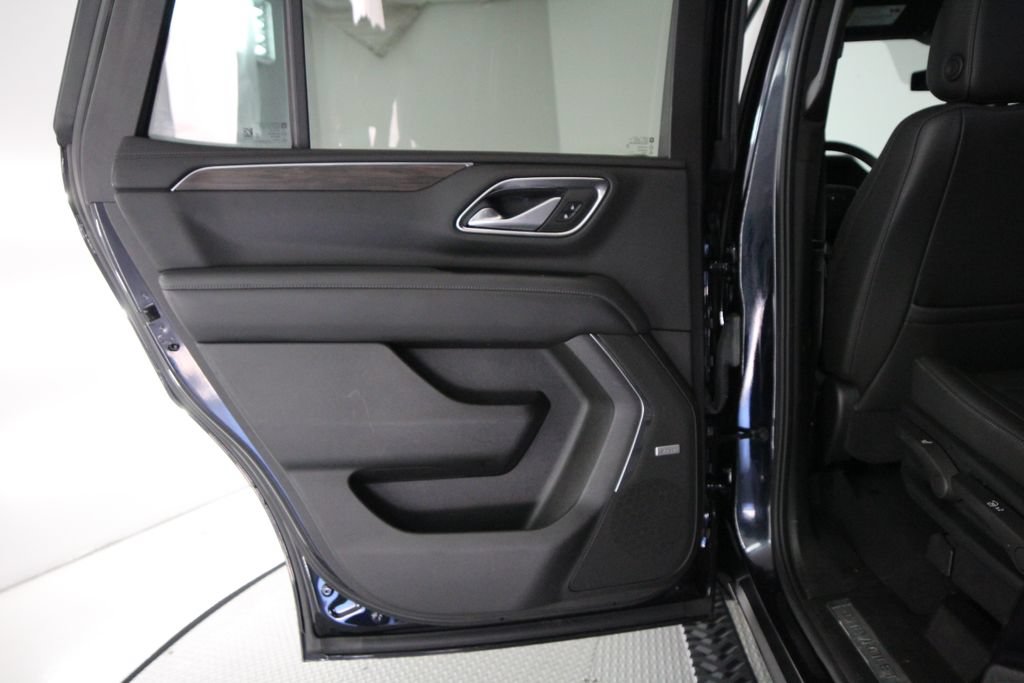Used 2021 Chevrolet Tahoe Z71 AWD/4WD image 41