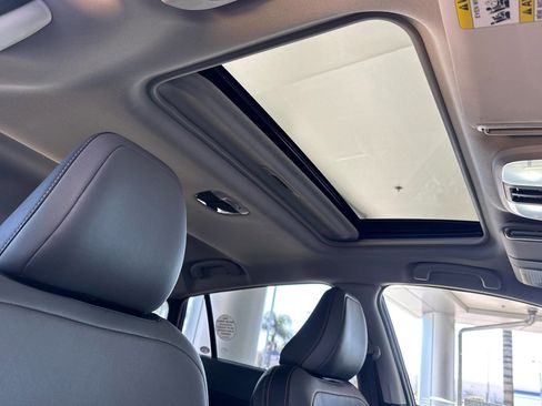 Certified 2025 Subaru Crosstrek 2.5i Limited w/ Crosstrek Mirror Package image 20