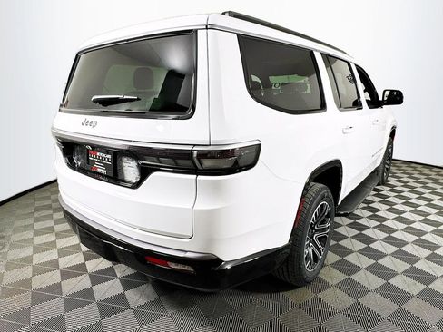 New 2026 Jeep Grand Wagoneer 4WD w/ Premium Group I image 7