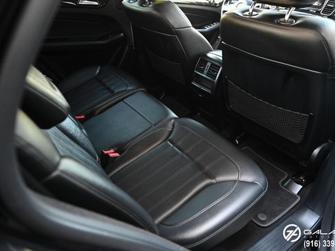 Used 2018 Mercedes-Benz GLE 350 4MATIC image 12