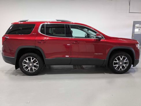 Certified 2023 GMC Acadia SLT AWD/4WD image 7