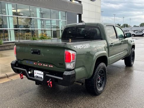 Used 2021 Toyota Tacoma TRD Sport AWD/4WD image 35