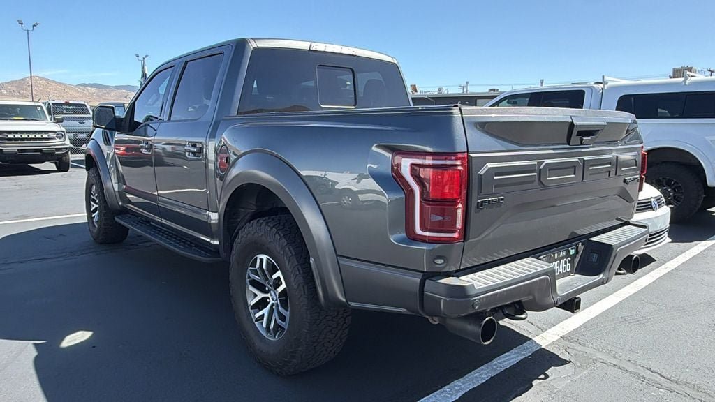 Used 2018 Ford F150 Raptor w/ Equipment Group 802A Luxury AWD/4WD image 3