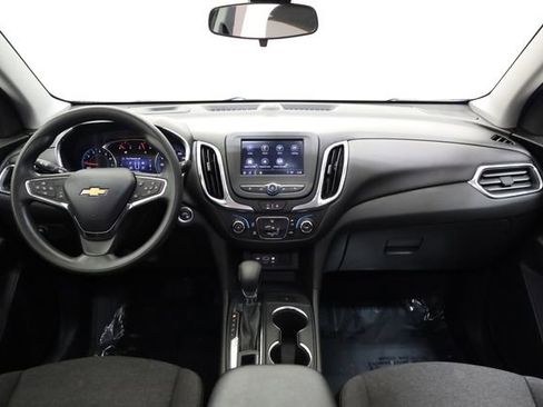 Used 2024 Chevrolet Equinox LT FWD image 16