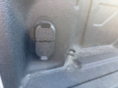 Used 2026 GMC Sierra 2500 AT4 w/ AT4 Premium Plus Package AWD/4WD image 16