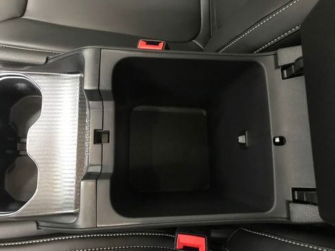 New 2025 Jeep Grand Cherokee L Limited image 24